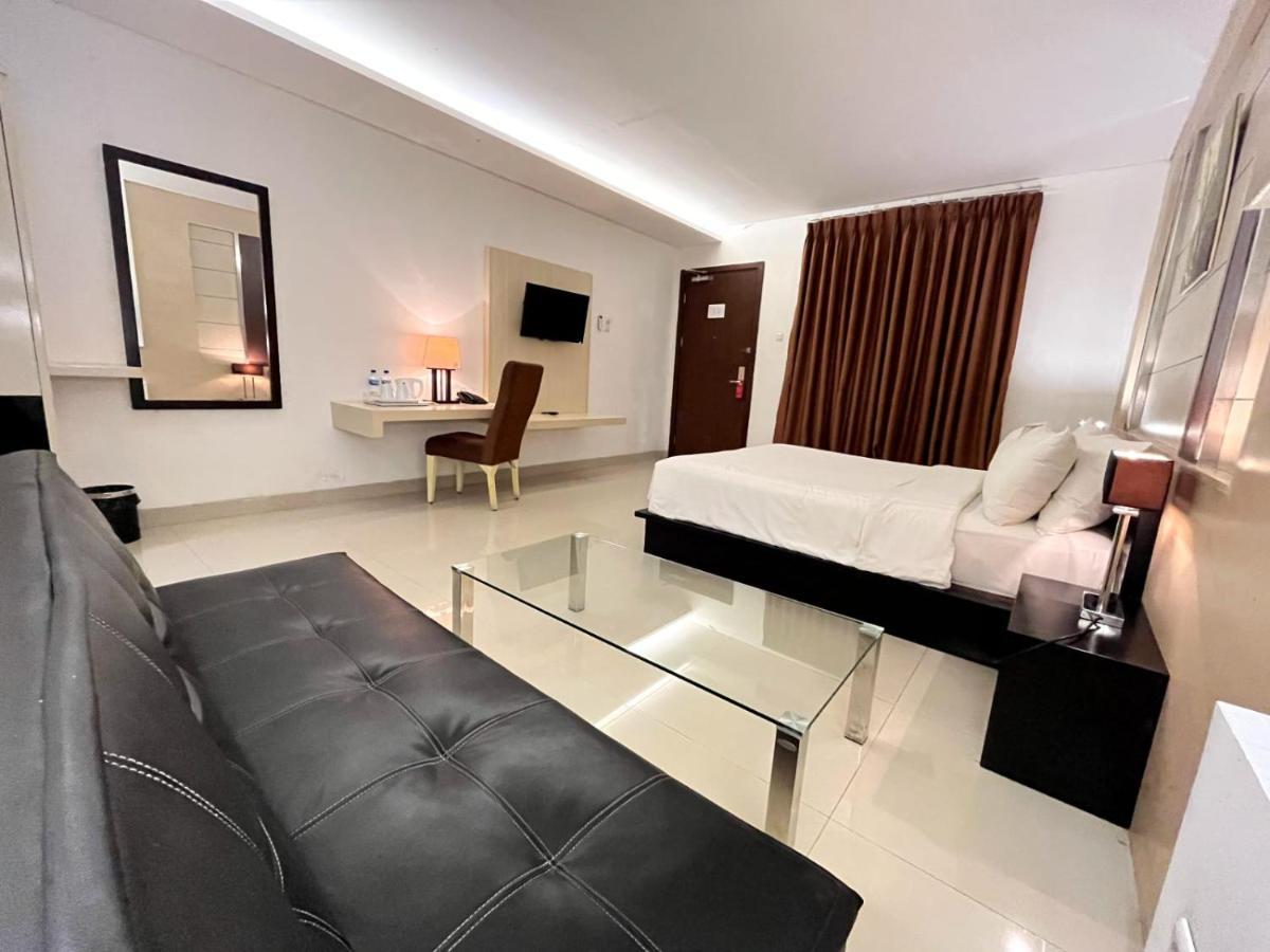 Lembah Permai Resort Sindanglaya Extérieur photo